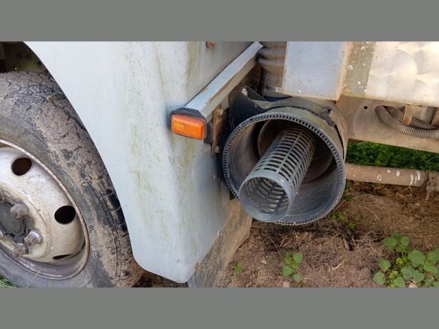 bontott NISSAN ATLEON Bal első Sárvédő