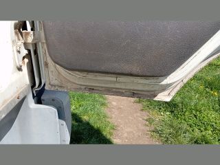 bontott NISSAN ATLEON Jobb első Ajtó (Üres lemez)