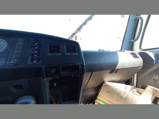 bontott NISSAN ATLEON Műszerfal Héj