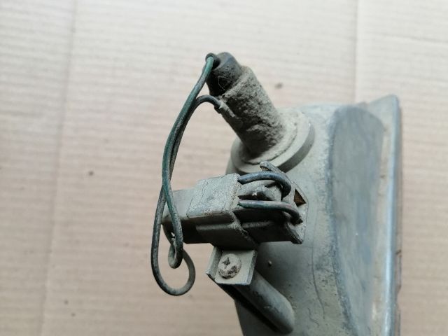 bontott NISSAN BLUEBIRD Bal első Irányjelző