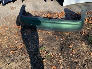 bontott NISSAN BLUEBIRD Hátsó Lökhárító (Részeivel)