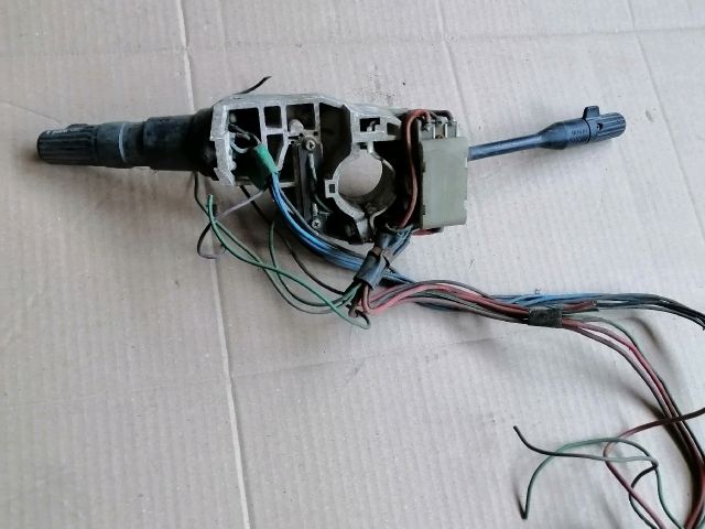 bontott NISSAN BLUEBIRD Komplett Kormánykapcsoló (Bajuszkapcsoló)
