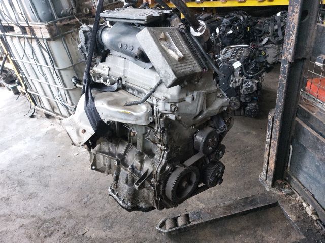 bontott NISSAN CUBE Komplett Motor (Segédberendezésekkel)