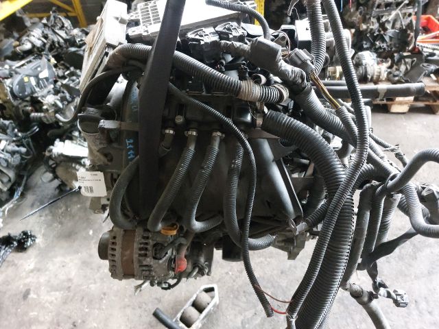 bontott NISSAN CUBE Komplett Motor (Segédberendezésekkel)