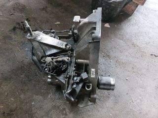 bontott NISSAN CUBE Váltó (Mechanikus)