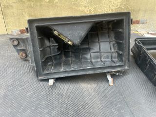 bontott NISSAN GT-R Légszűrő Ház