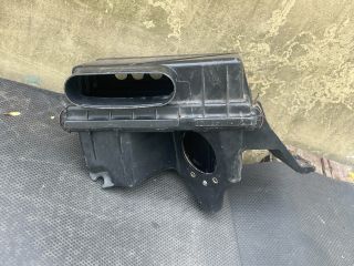 bontott NISSAN GT-R Légszűrő Ház