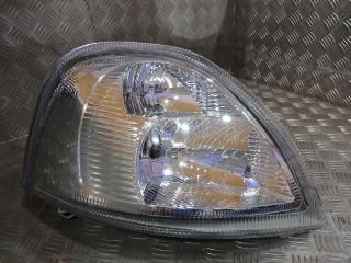 bontott NISSAN INTERSTAR Jobb Fényszóró