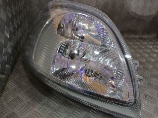 bontott NISSAN INTERSTAR Jobb Fényszóró