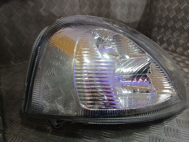 bontott NISSAN INTERSTAR Jobb Fényszóró