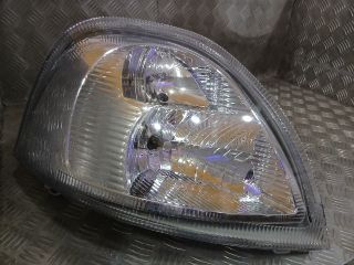 bontott NISSAN INTERSTAR Jobb Fényszóró