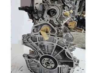 bontott NISSAN JUKE Motor (Fűzött blokk hengerfejjel)