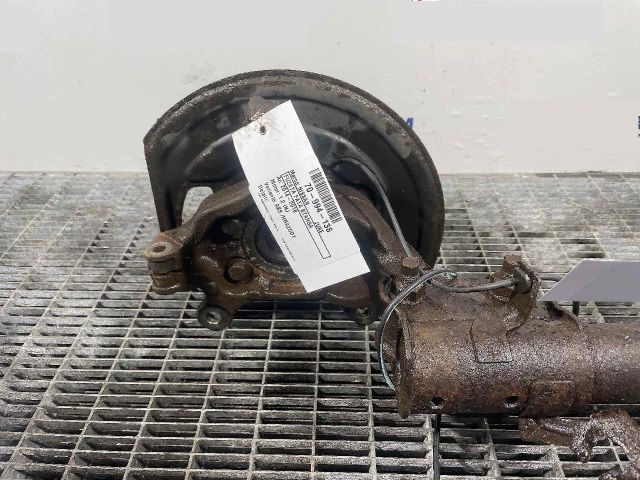 bontott NISSAN JUKE Bal első Csonkállvány