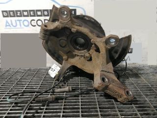 bontott NISSAN JUKE Jobb első Csonkállvány