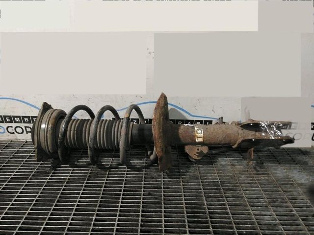 bontott NISSAN JUKE Jobb első Lengéscsillapító