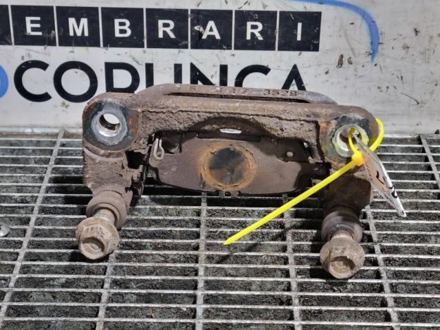 bontott NISSAN JUKE Jobb hátsó Fékkengyel