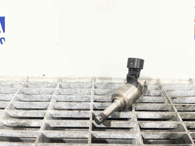 bontott NISSAN JUKE Porlasztó (1 db)