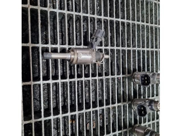 bontott NISSAN JUKE Porlasztó (1 db)