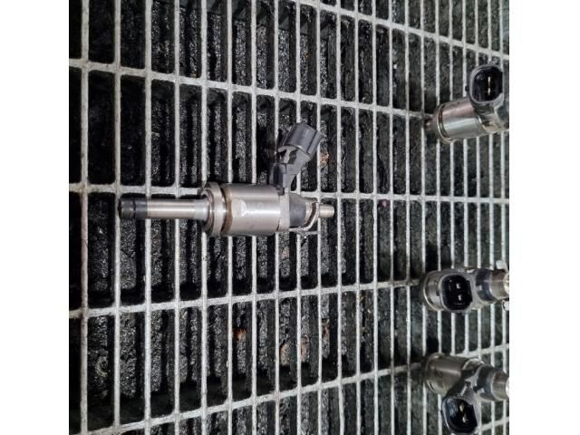 bontott NISSAN JUKE Porlasztó (1 db)