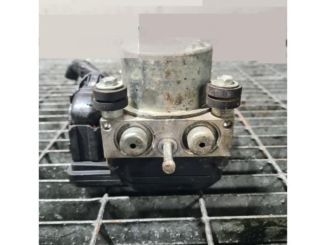 bontott NISSAN JUKE ABS Kocka