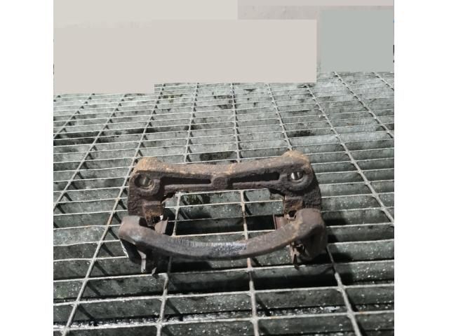 bontott NISSAN JUKE Bal első Fékkengyel