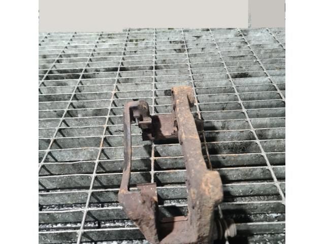 bontott NISSAN JUKE Bal első Fékkengyel