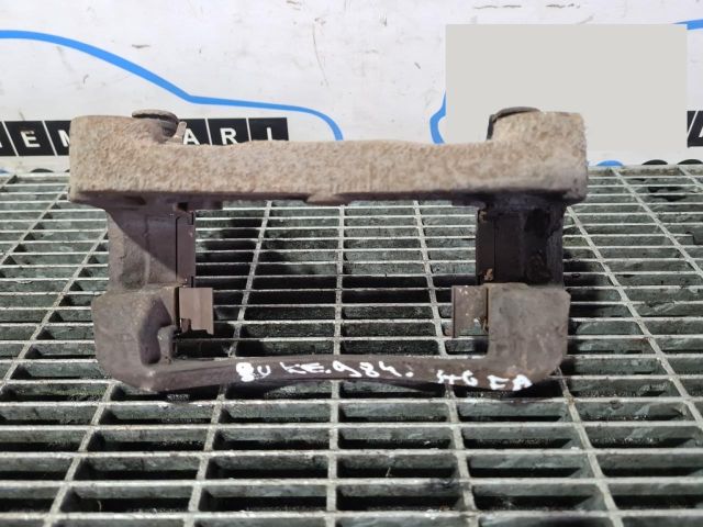 bontott NISSAN JUKE Bal első Fékkengyel