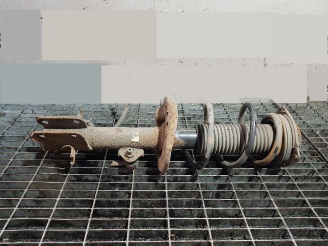 bontott NISSAN JUKE Bal első Lengéscsillapító