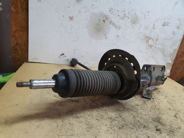 bontott NISSAN JUKE Bal első Lengéscsillapító