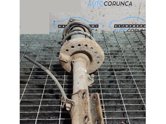 bontott NISSAN JUKE Bal első Lengéscsillapító