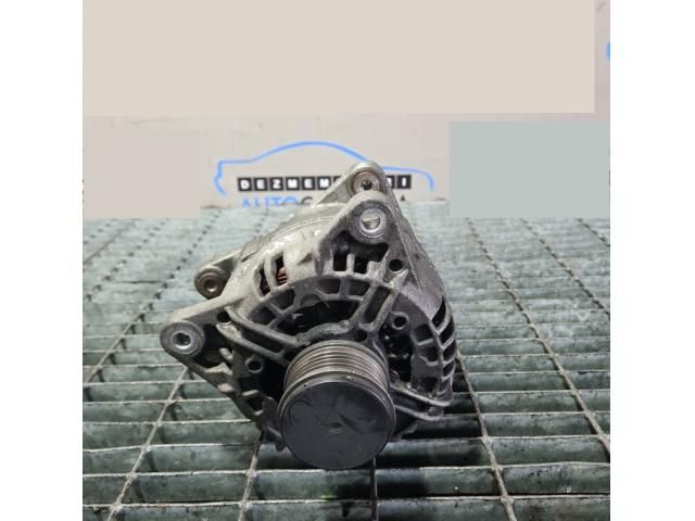 bontott NISSAN JUKE Generátor