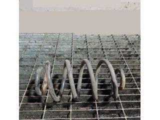 bontott NISSAN JUKE Hátsó Rugó