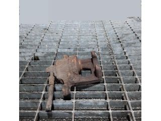 bontott NISSAN JUKE Jobb hátsó Fékkengyel