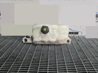 bontott NISSAN JUKE Kiegyenlítő Tartály