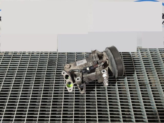 bontott NISSAN JUKE Klímakompresszor