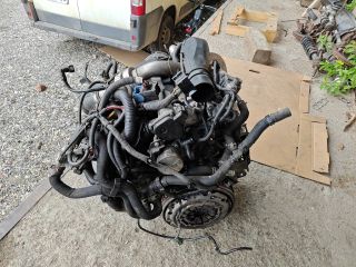 bontott NISSAN JUKE Komplett Motor (Segédberendezésekkel)