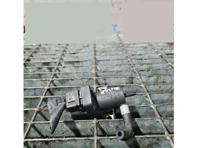 bontott NISSAN JUKE Lefújószelep