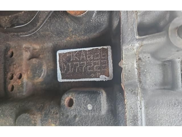 bontott NISSAN JUKE Motor (Fűzött blokk hengerfejjel)