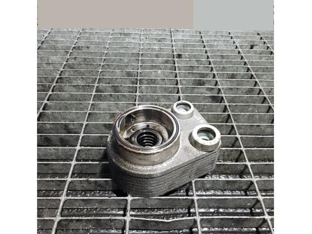 bontott NISSAN JUKE Olajhűtő