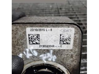 bontott NISSAN JUKE Olajhűtő