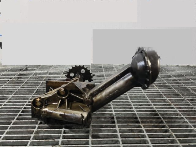 bontott NISSAN JUKE Olajszivattyú