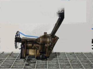 bontott NISSAN JUKE Olajszivattyú