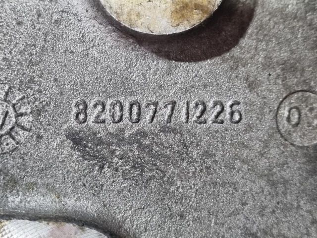 bontott NISSAN JUKE Porlasztó (1 db)