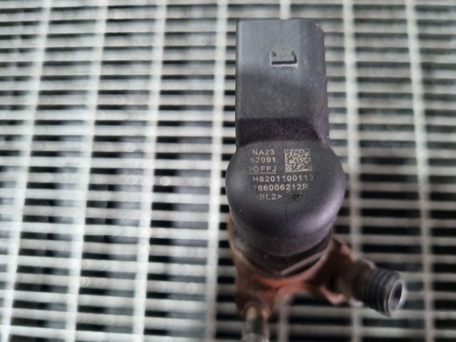 bontott NISSAN JUKE Porlasztó (1 db)