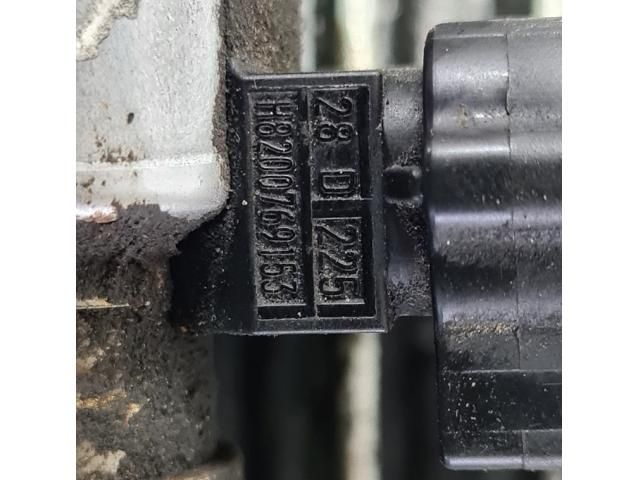 bontott NISSAN JUKE Porlasztó (1 db)