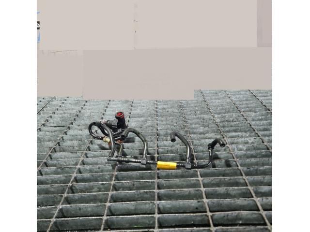 bontott NISSAN JUKE Résolajcső