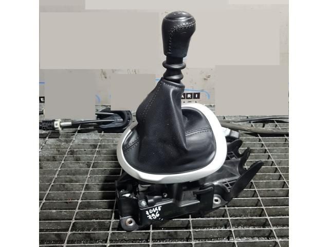 bontott NISSAN JUKE Váltó Kulissza