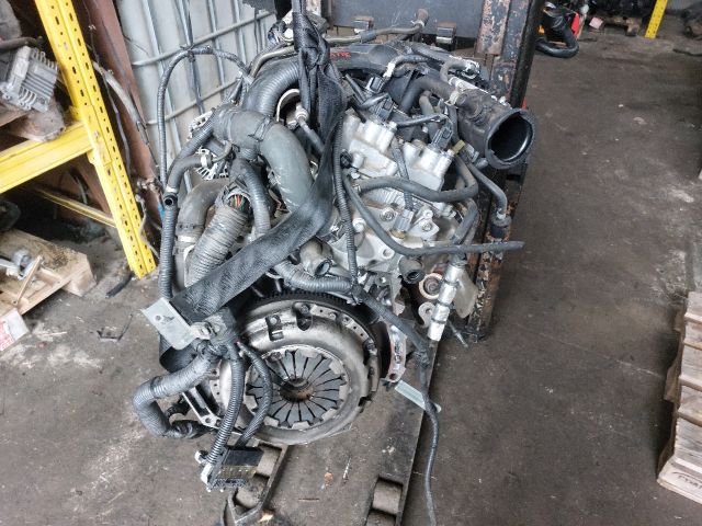 bontott NISSAN JUKE Komplett Motor (Segédberendezésekkel)