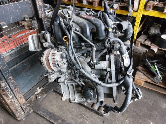 bontott NISSAN JUKE Komplett Motor (Segédberendezésekkel)