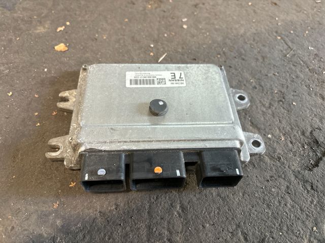 bontott NISSAN JUKE Motorvezérlő